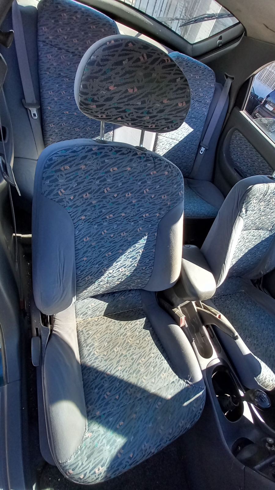 Καθίσματα Σαλόνι Κομπλέ Kia Shuma ’99 Προσφορά