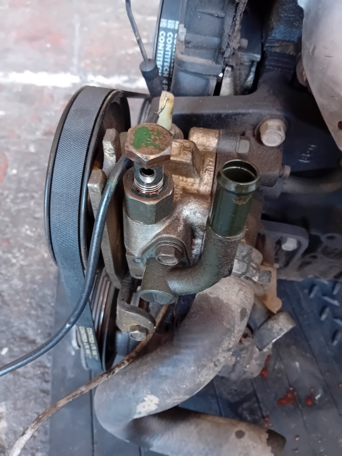 Αντλία Υδραυλικού Τιμονιού Kia Shuma ’99 Προσφορά