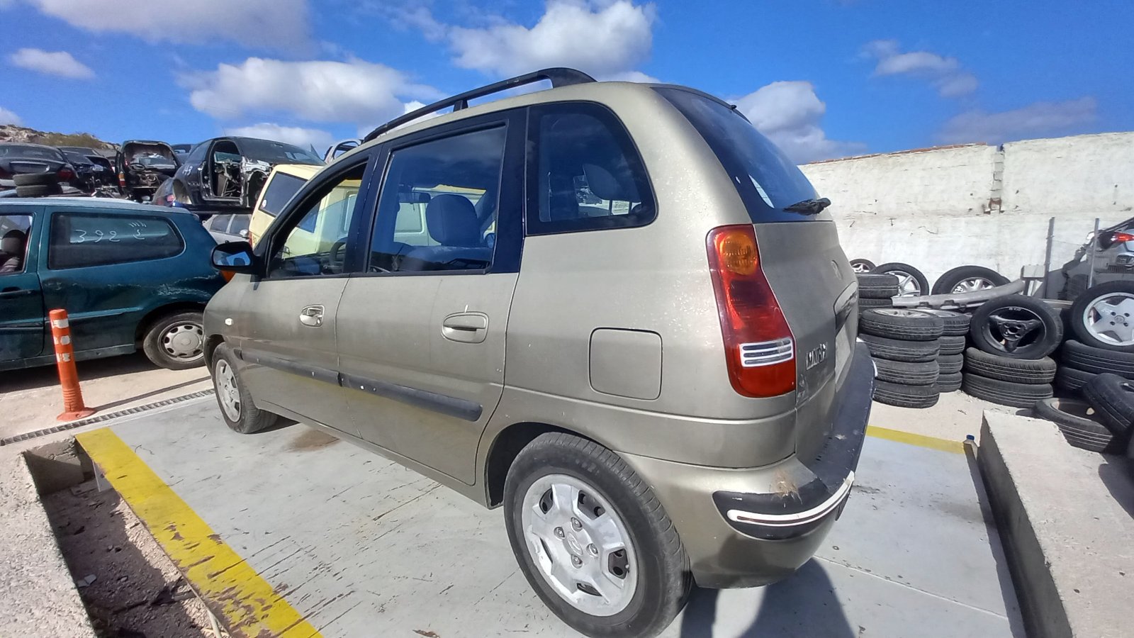 Φτερά Πίσω Hyundai Matrix ’02 Προσφορά