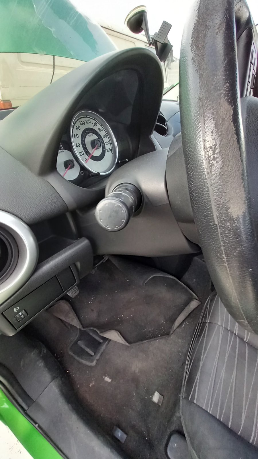 Φλασιέρα Mazda 2 ’08 Προσφορά