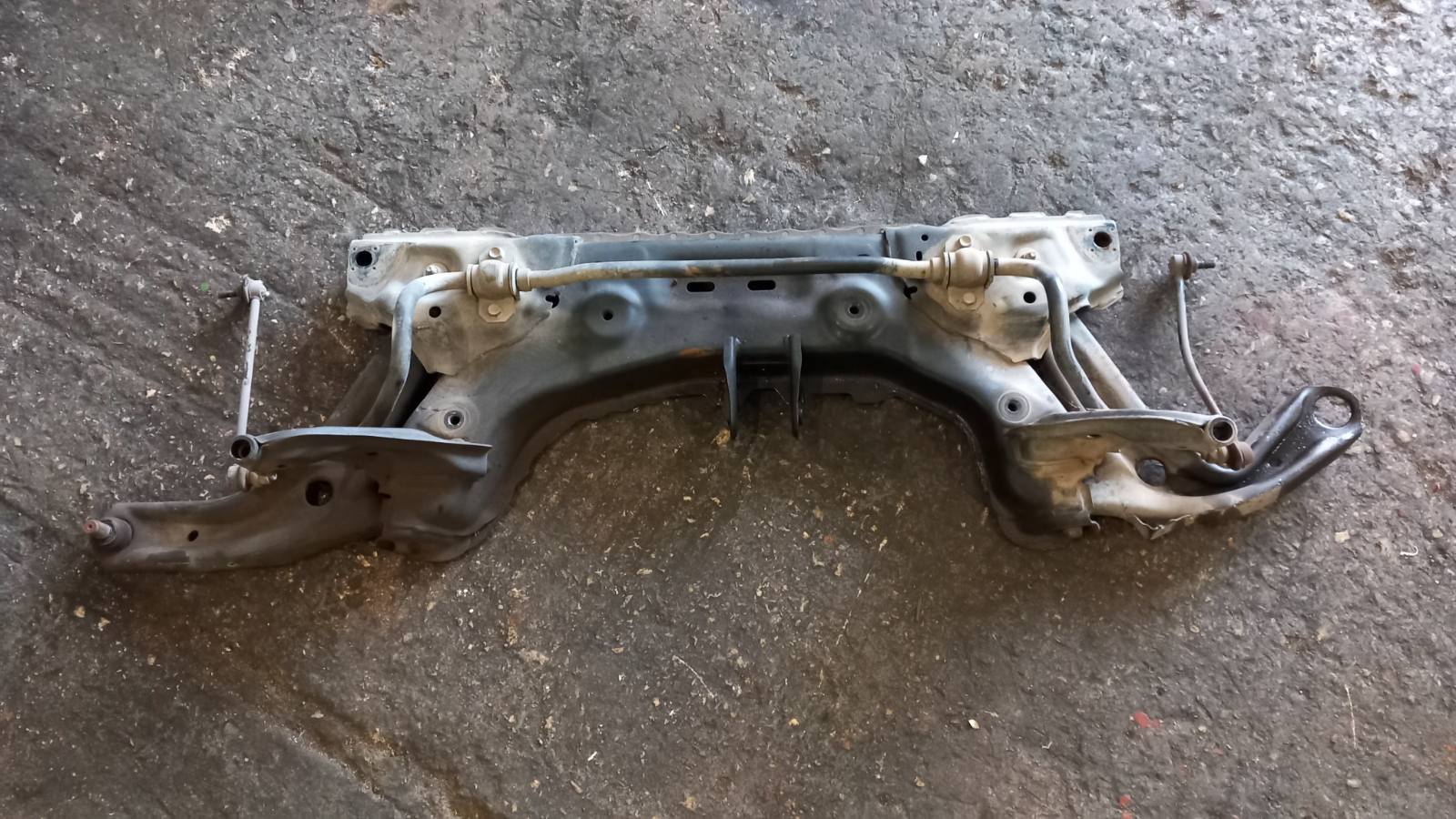 Γέφυρα Εμπρός Mazda 2 ’08 Προσφορά