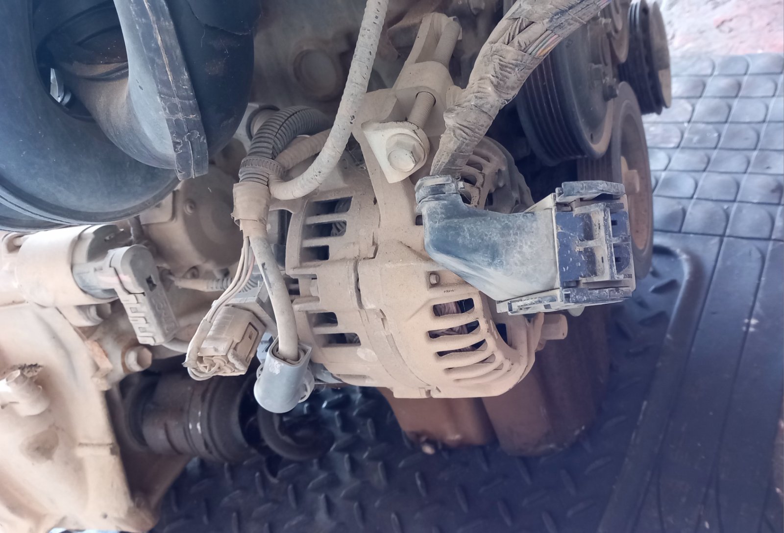 Δυναμό Toyota Yaris ’07 Προσφορά