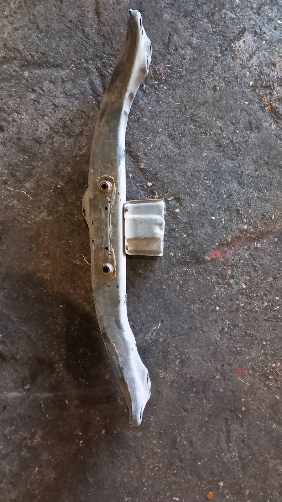 Γέφυρα Πίσω Toyota Corolla ’99 Προσφορά