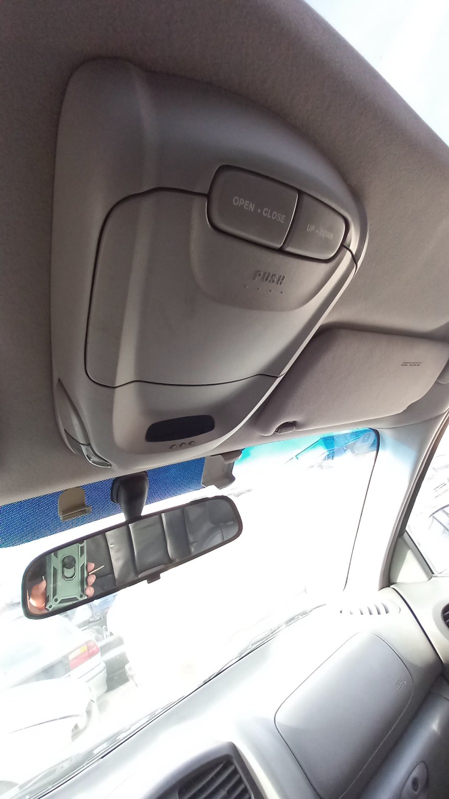 Πλαφονιέρα Εμπρός Hyundai Santa Fe ’04 Προσφορά