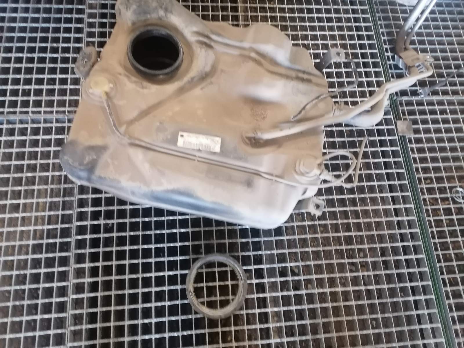 Ρεζερβουάρ Βενζίνης Ford Focus ’07 Προσφορά