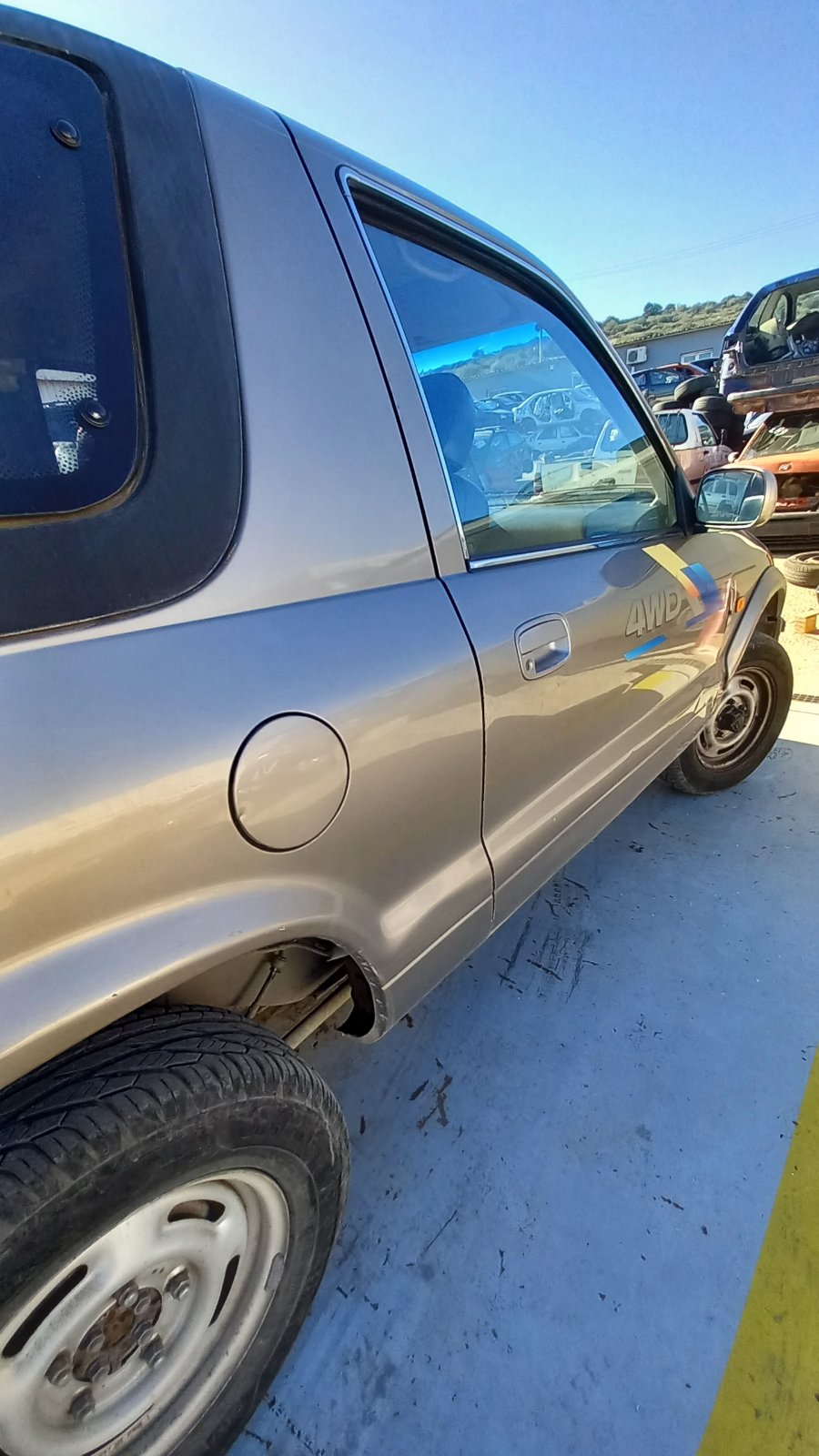 Πορτάκι Ρεζερβουάρ Kia Sportage ’03 Προσφορά
