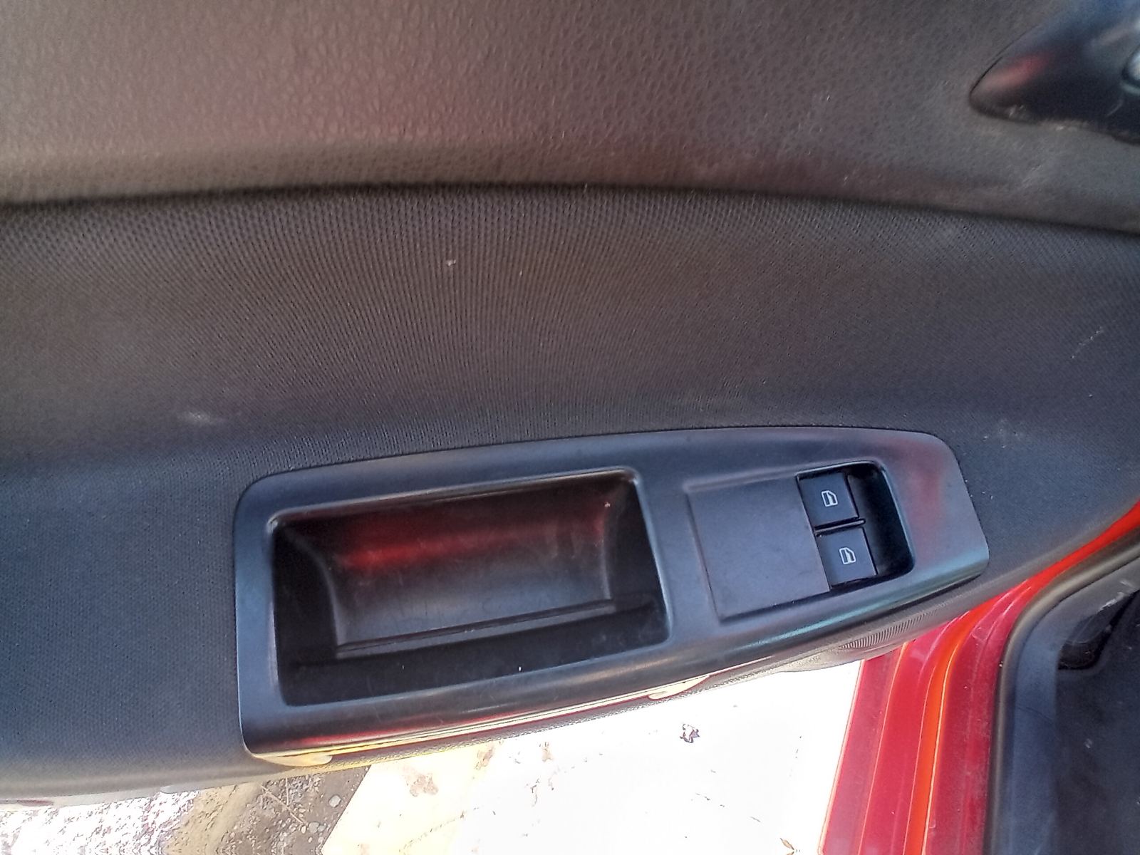 Διακόπτης Παραθύρων VW Polo ’03 Προσφορά