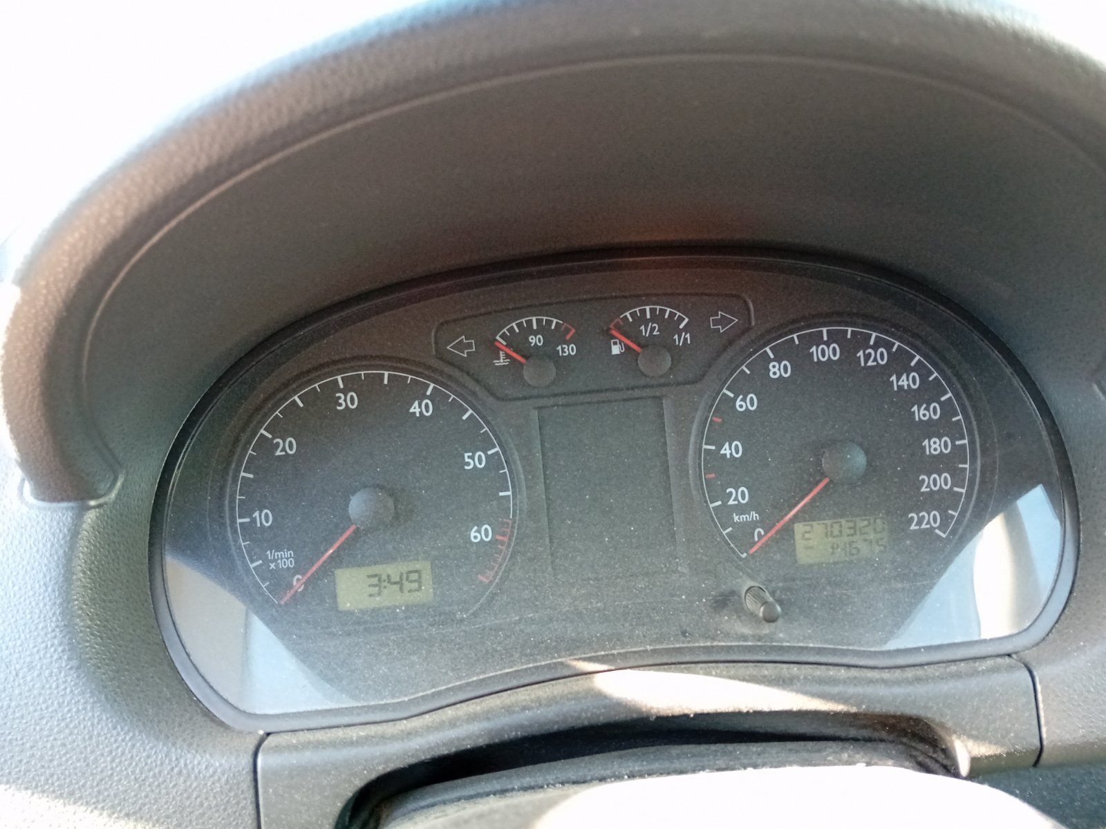 Κοντέρ VW Polo ’03 Προσφορά