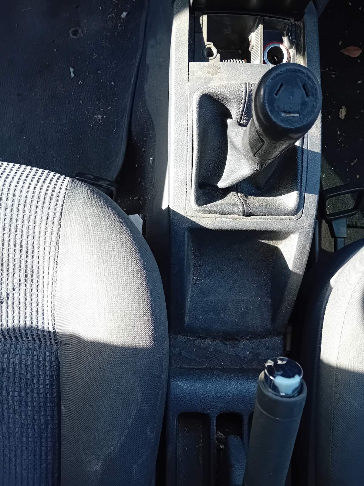 Χειρόφρενο VW Polo ’03 Προσφορά
