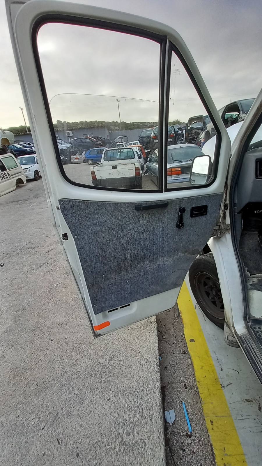 Χερούλια Εσωτερικά Ford Transit ’89 Προσφορά