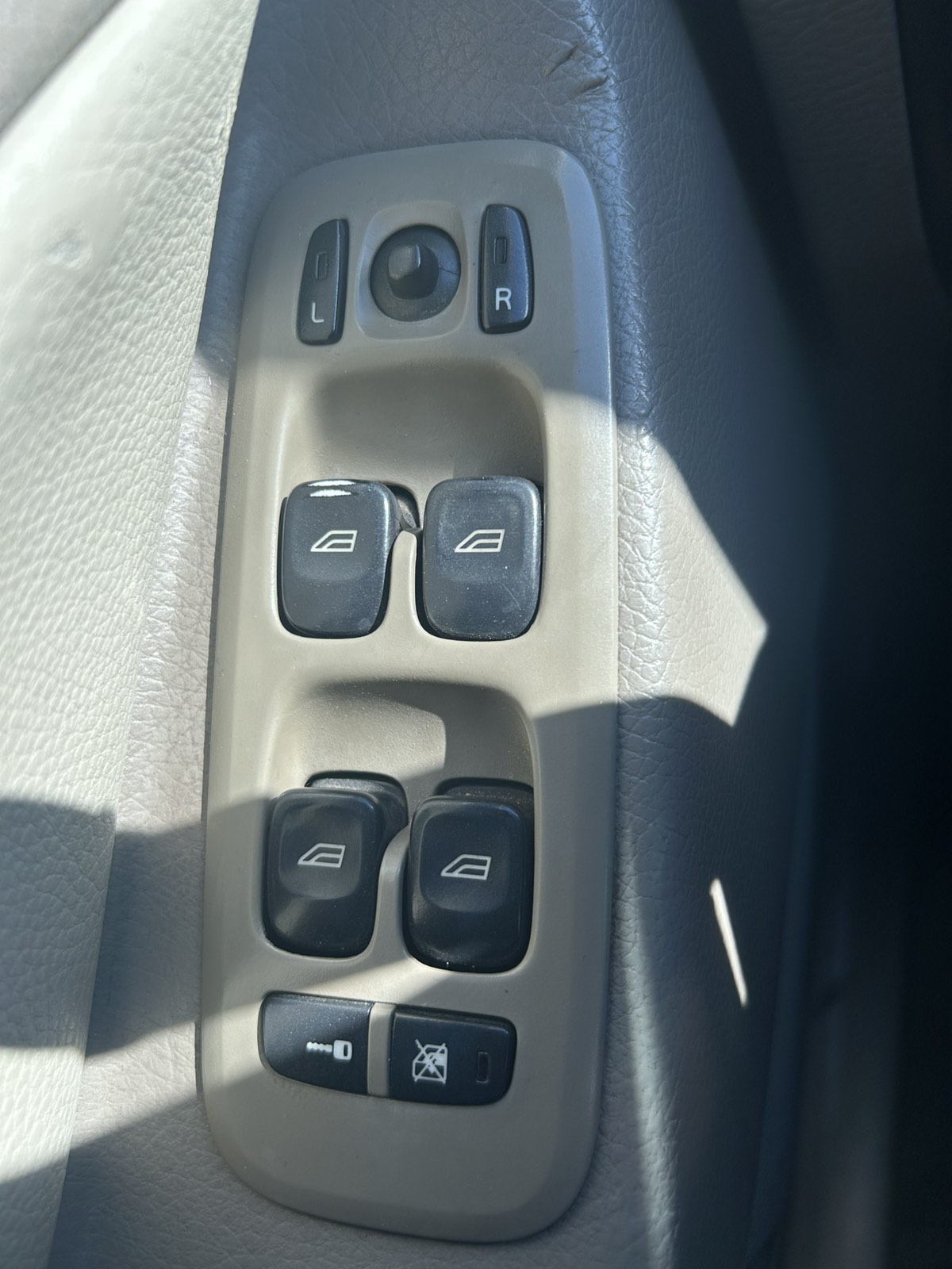 Διακόπτης Παραθύρων Τετραπλός Volvo XC90 ’04 Προσφορά