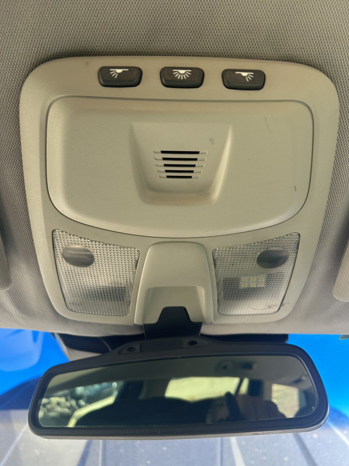 Πλαφονιέρα Εμπρός Volvo XC90 ’04 Προσφορά