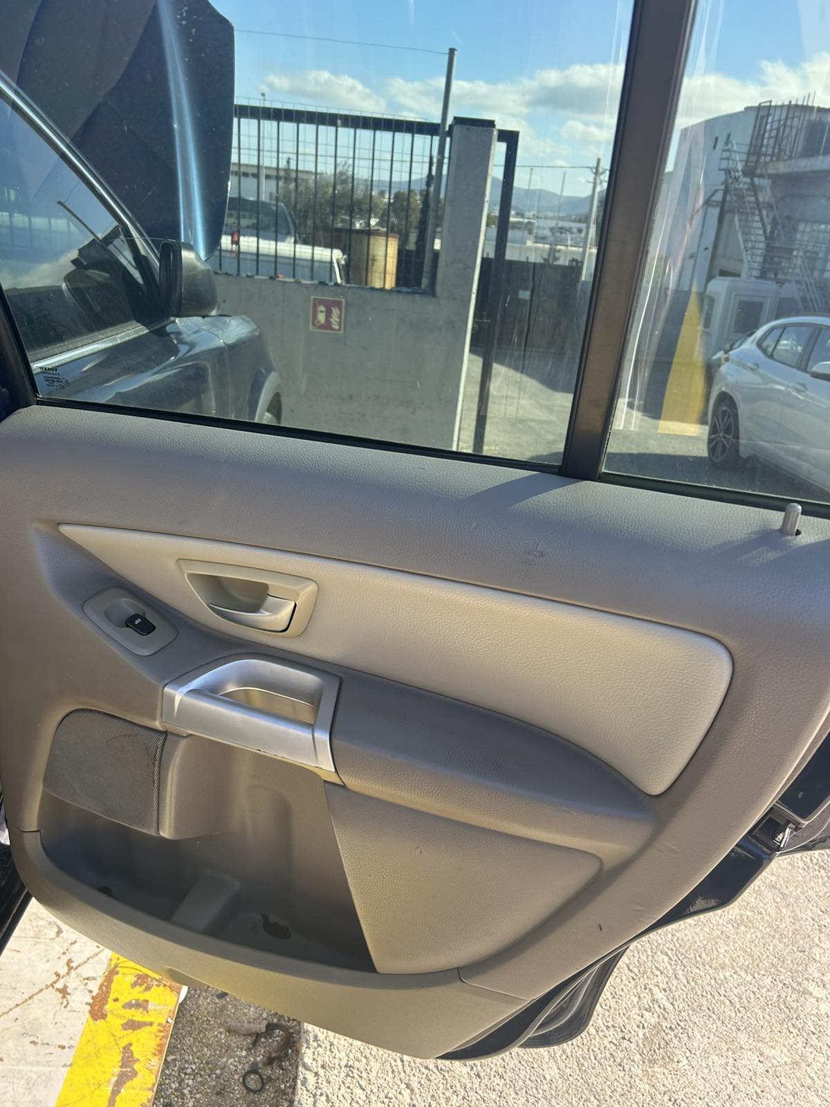 Πάνελ Πορτών Volvo XC90 ’04 Προσφορά