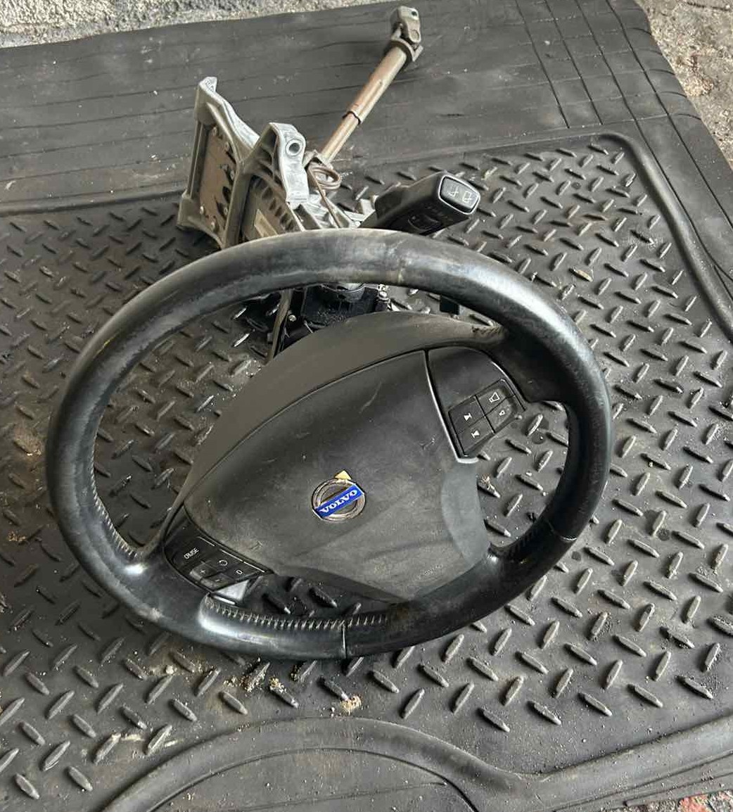 Φλασιέρα ( 30773148 ) Volvo C30 ’08 Προσφορά