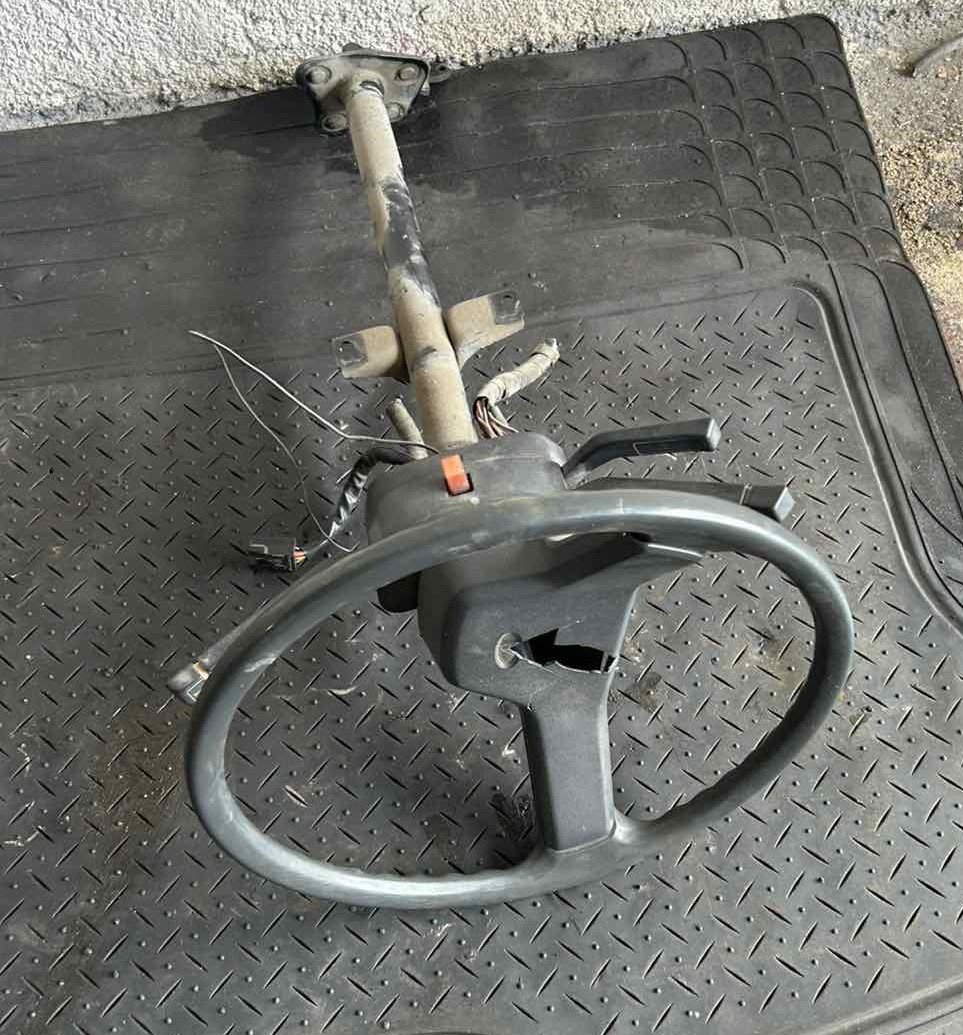Κολώνα Τιμονιού Ford Transit ’89 Προσφορά