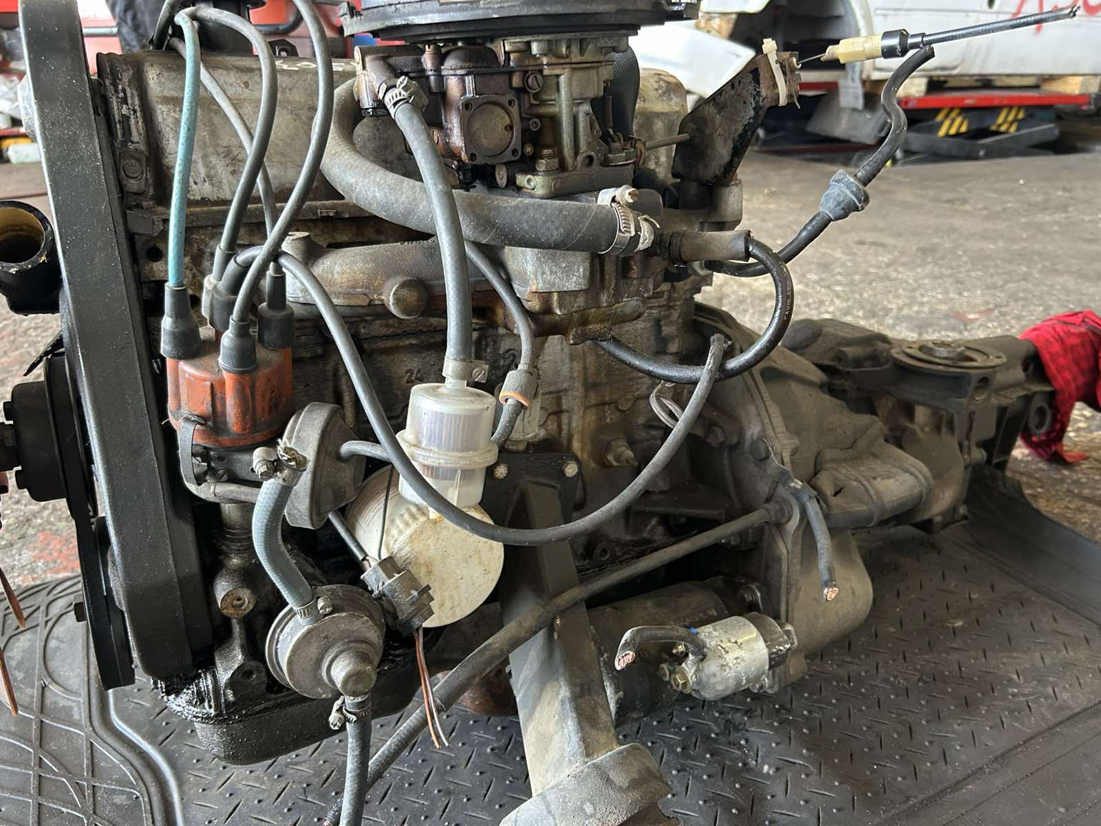 Αντλία Βενζίνης Ford Transit ’89 Προσφορά