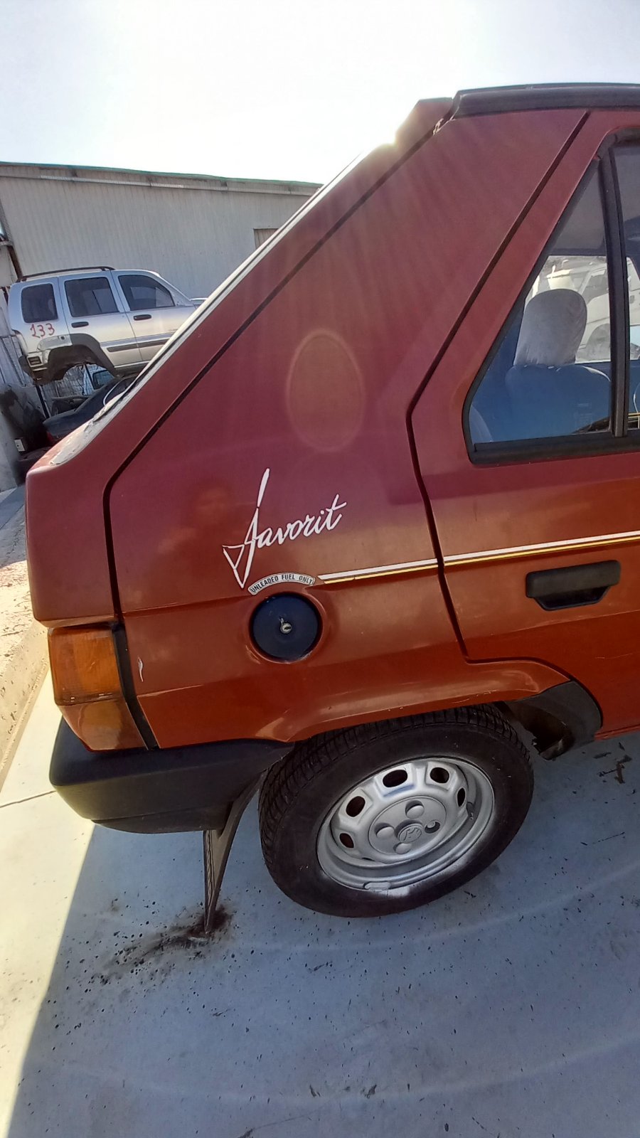 Φτερά Πίσω Skoda Favorit ’93 Προσφορά