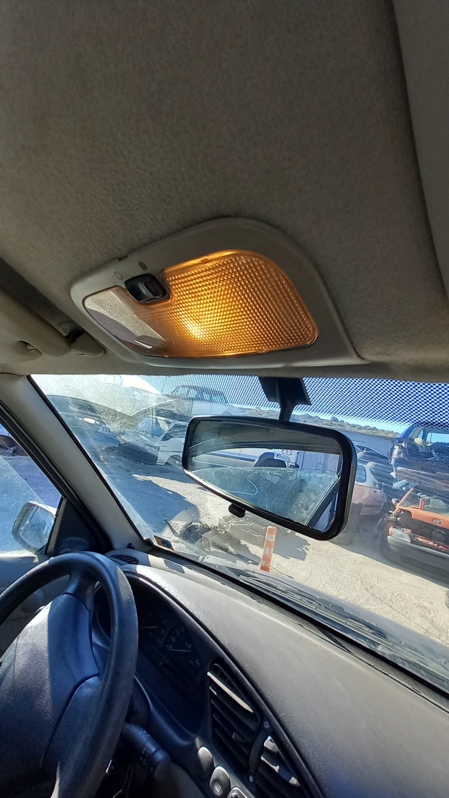 Πλαφονιέρα Εμπρός Ford Fiesta ’97 Προσφορά