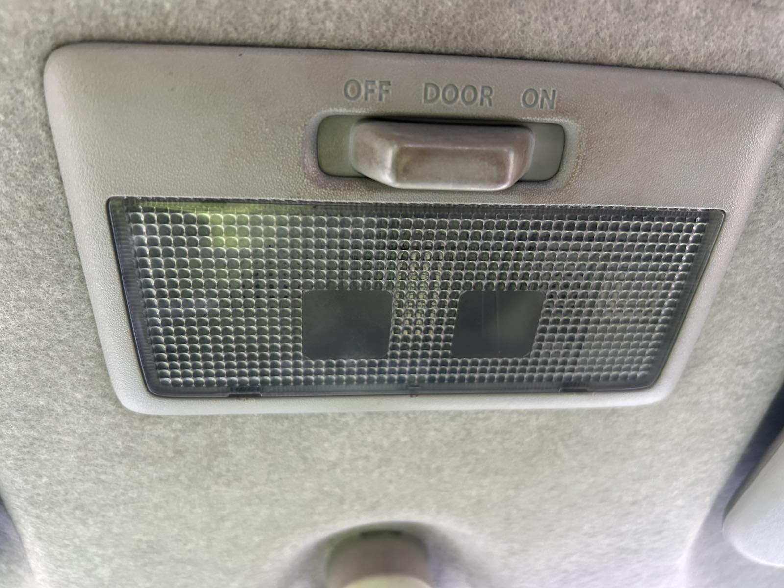 Πλαφονιέρα Εμπρός Suzuki Swift ’08 Προσφορά