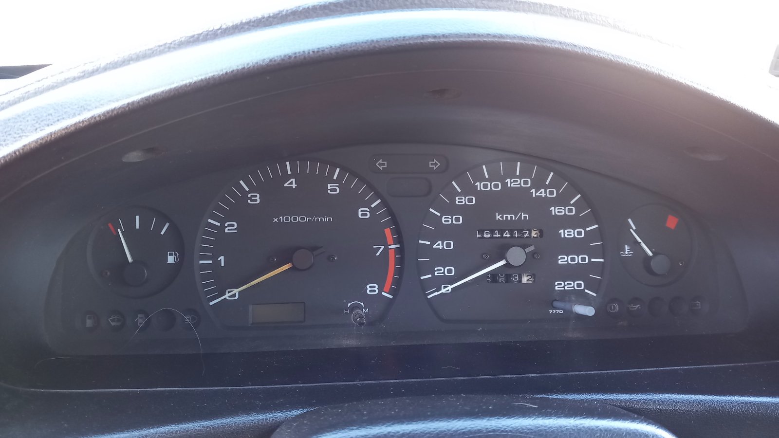 Κοντέρ Nissan Sunny ’91 Προσφορά