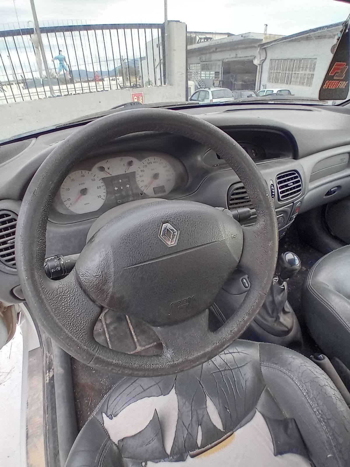 Κοντέρ Renault Megane Cabrio ’01 Προσφορά