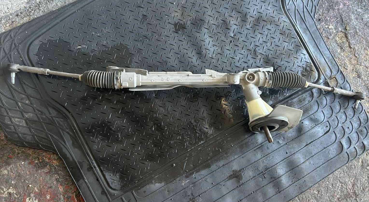 Κρεμαργιέρα ( GN153A500 ) Ford EcoSport ’19 Προσφορά