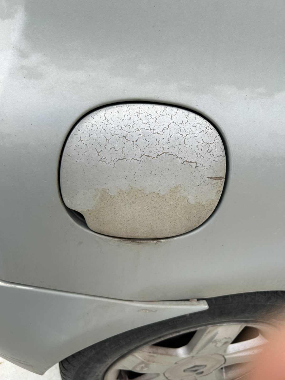 Πορτάκι Ρεζερβουάρ Renault Clio ’03 Προσφορά