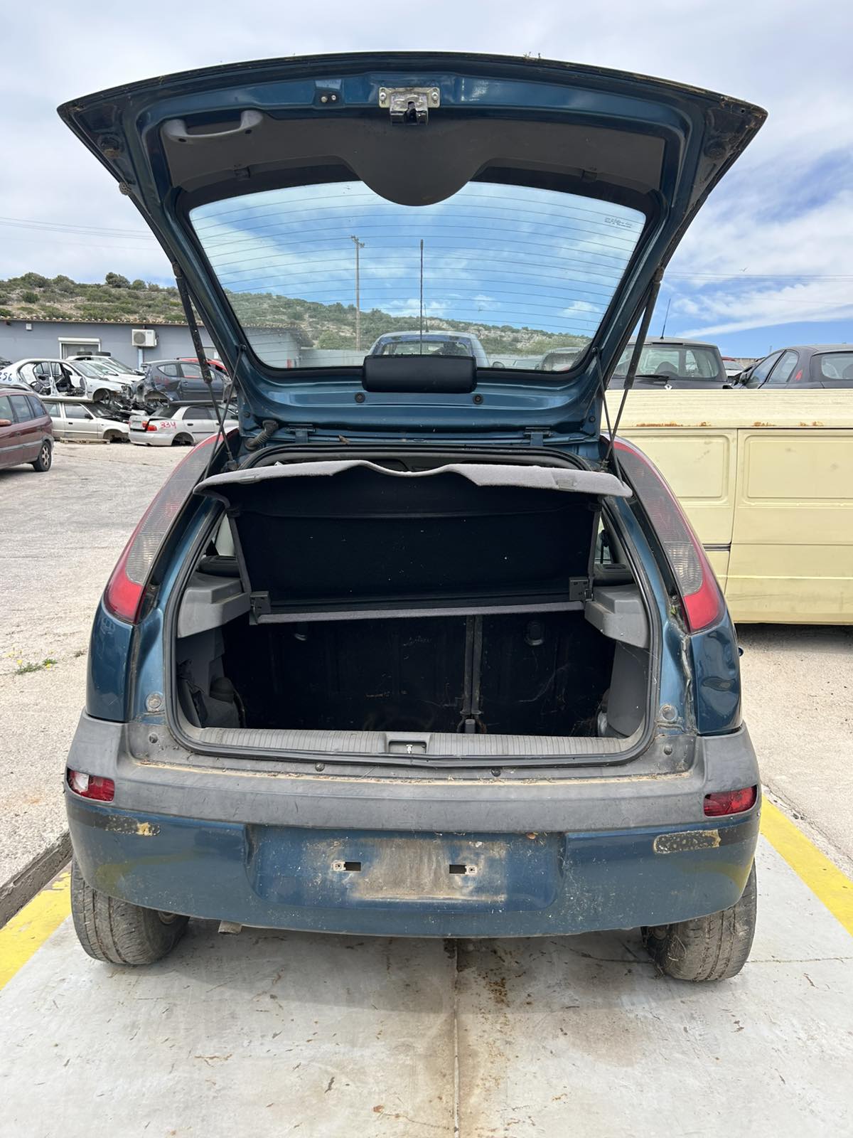 Εταζέρα Opel Corsa ΄02 Προσφορά