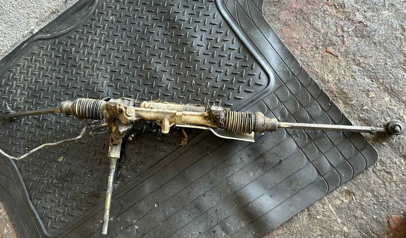 Κρεμαργιέρα Citroen Xantia ’93