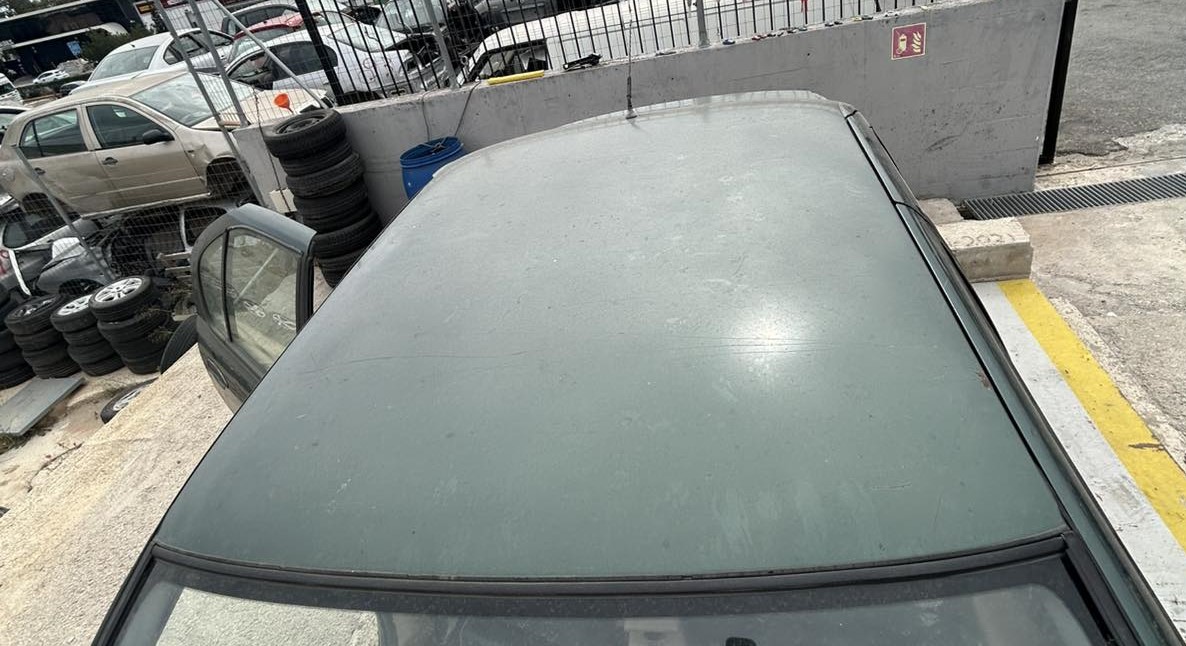 Ουρανός Nissan Primera ’00