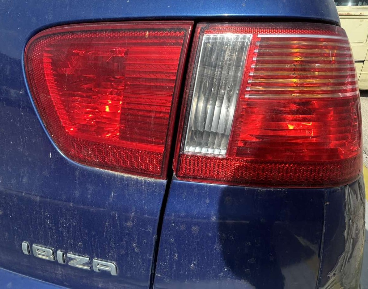 Φανάρια Πίσω Seat Ibiza ’01