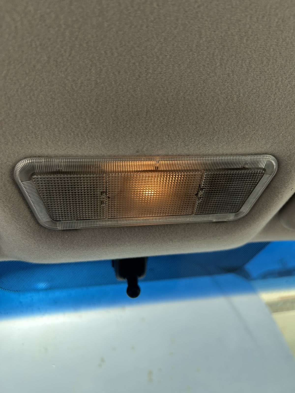 Πλαφονιέρα Opel Zafira ’00