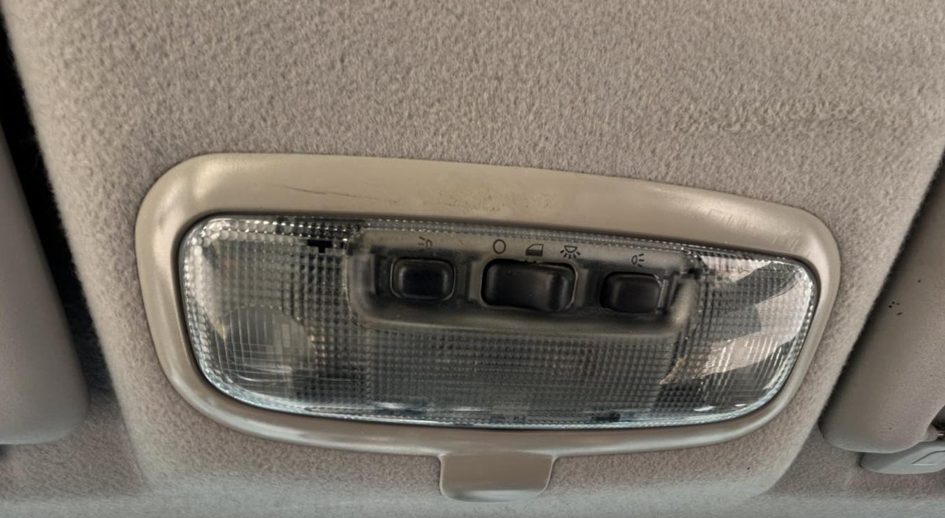 Πλαφονιέρα Ford Fiesta ’05