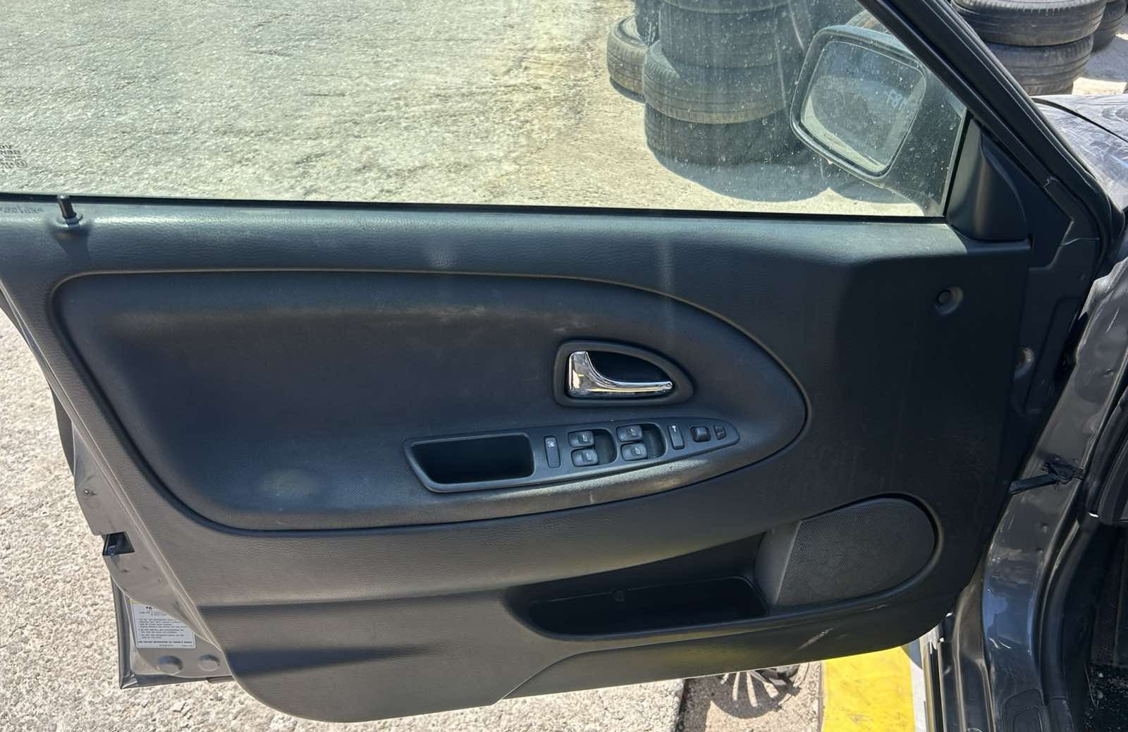 Μεντεσέδες Volvo S40 ’03