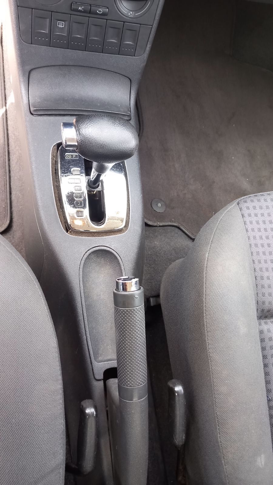 Χειρόφρενο VW Polo ’00