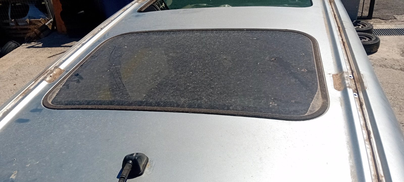 Ηλιοροφή Mitsubishi Outlander ’06