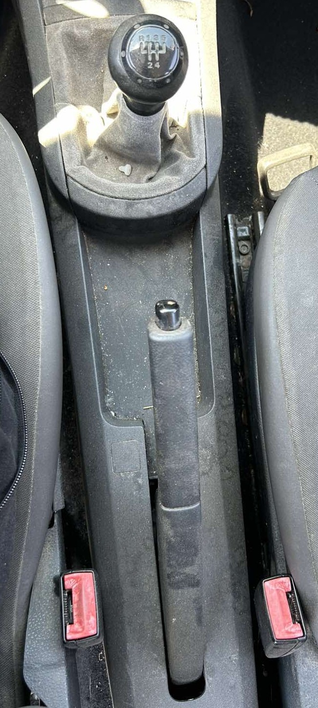 Λεβιές Ταχυτήτων Seat Ibiza ’04