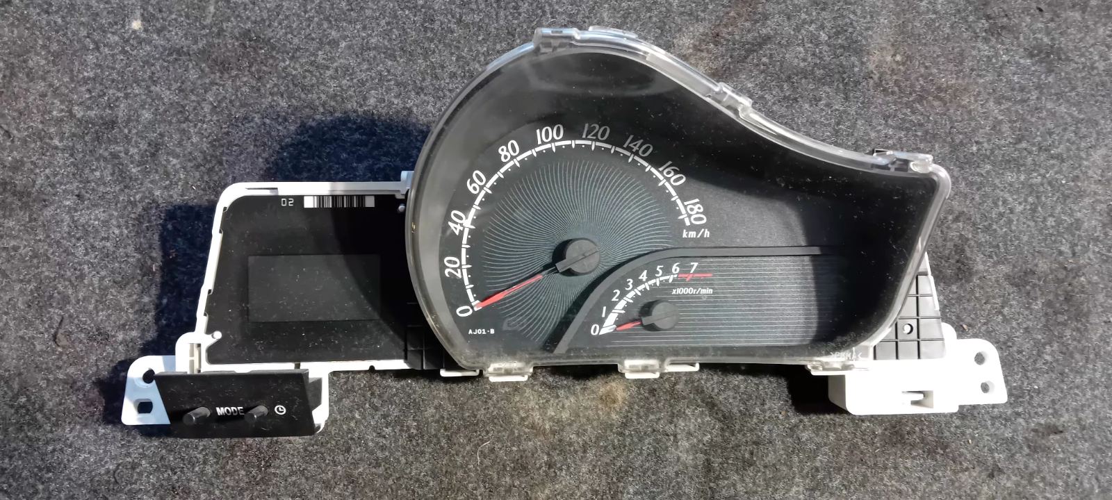 Καντράν – Κοντέρ Toyota IQ ’09