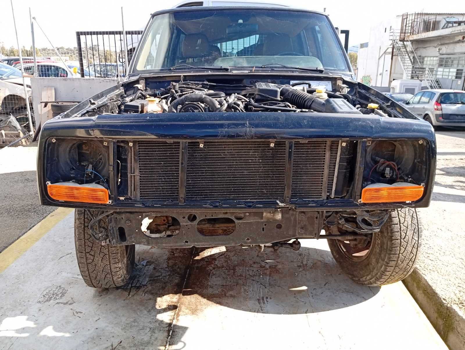 Μετώπη Εμπρός Jeep Cherokee ‘00