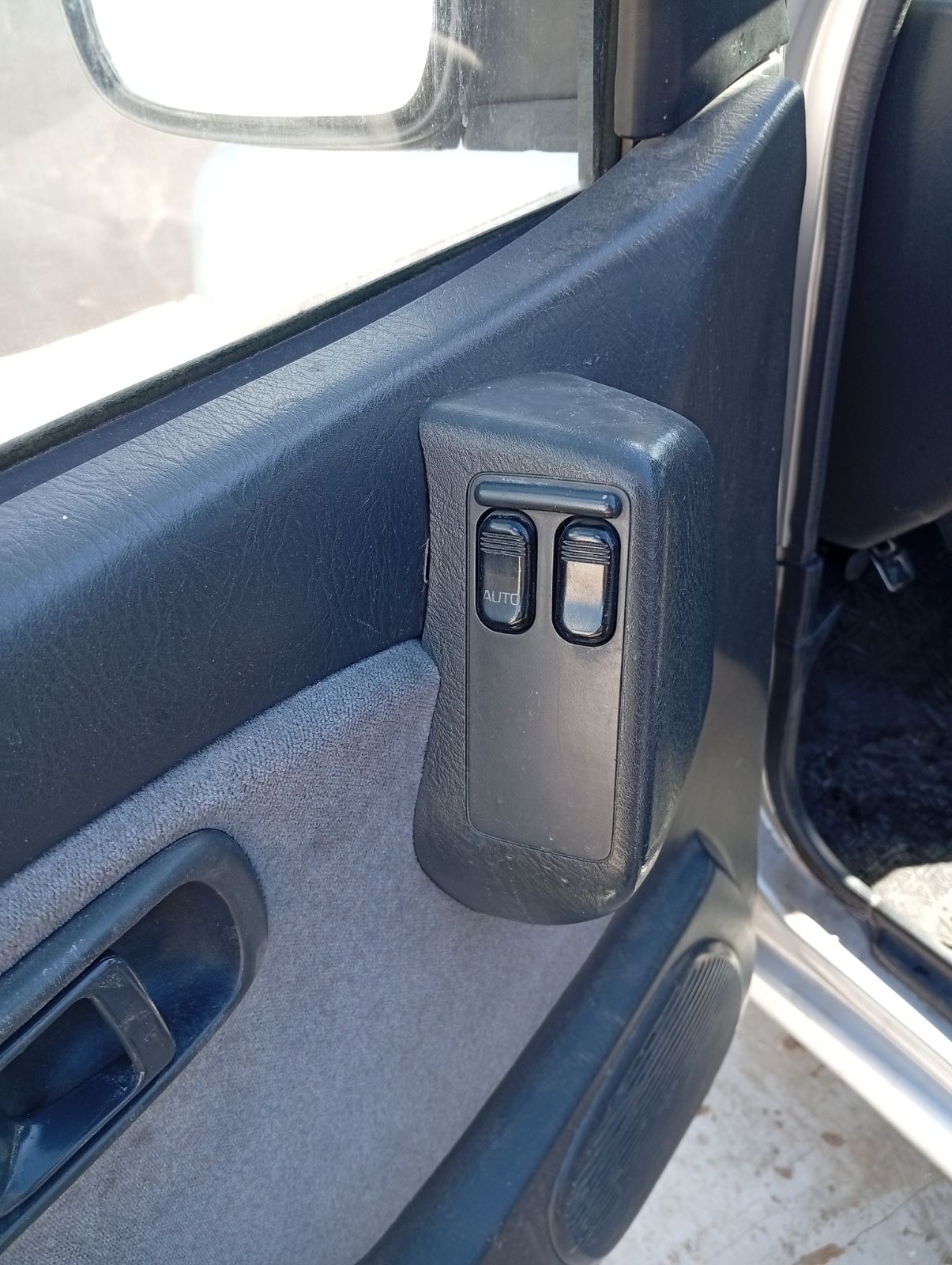 Διακόπτης Παραθύρων Daihatsu Cuore ‘99