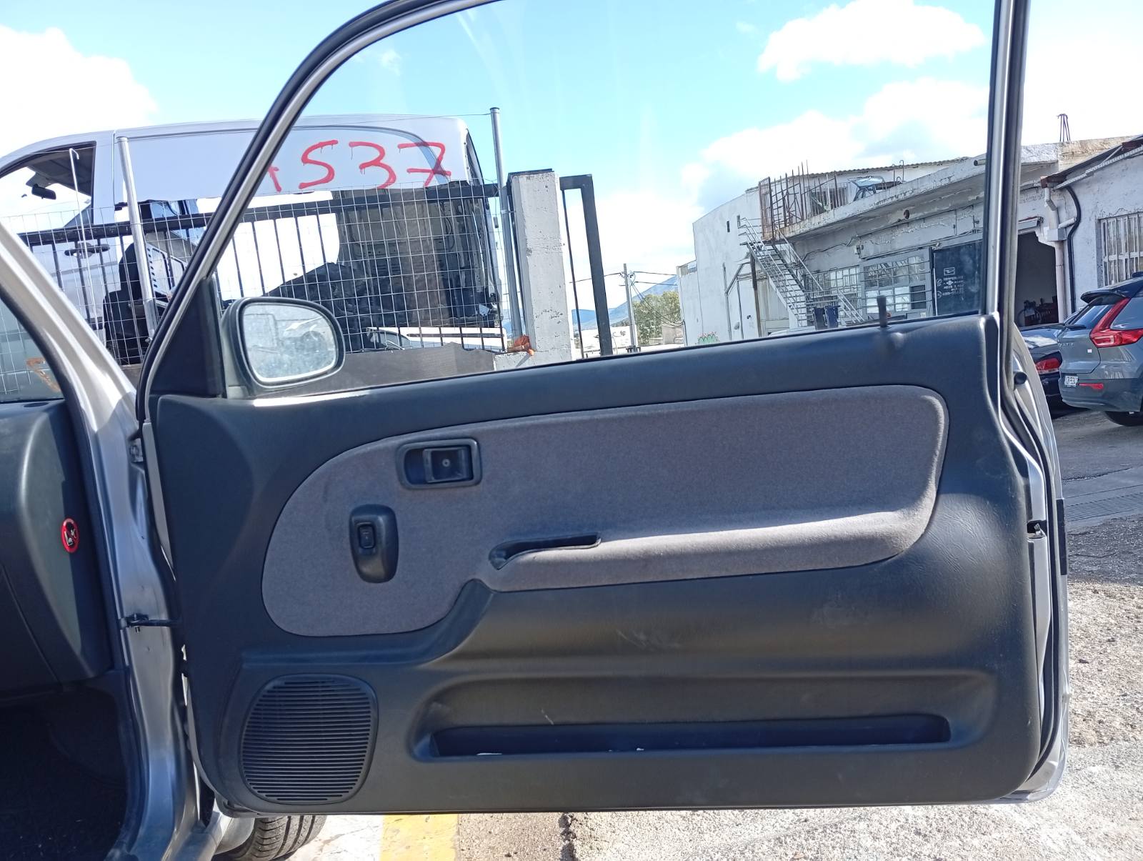 Πάνελ Πορτών Daihatsu Cuore ‘99