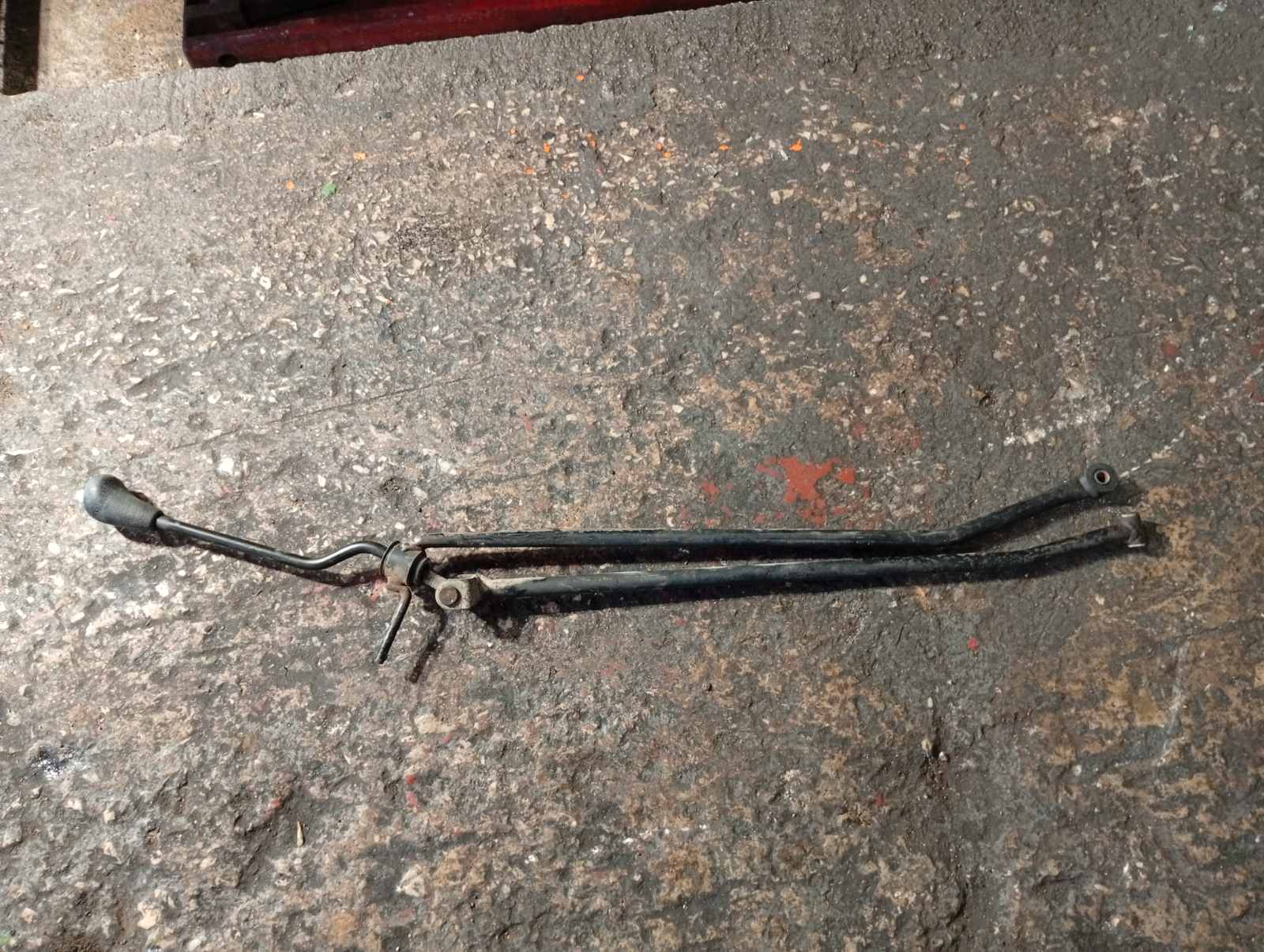 Λεβιές Ταχυτήτων Daihatsu Cuore ‘99