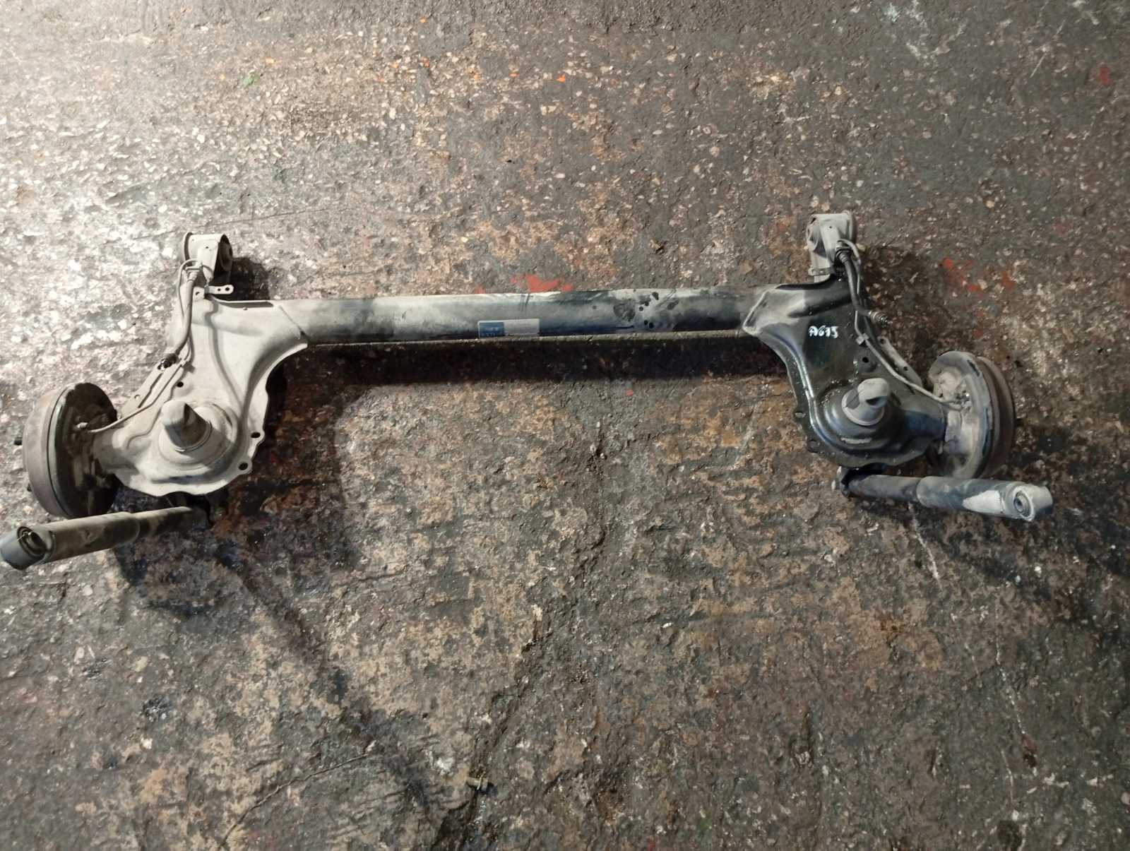 Άξονας Πίσω Daihatsu Cuore ‘99