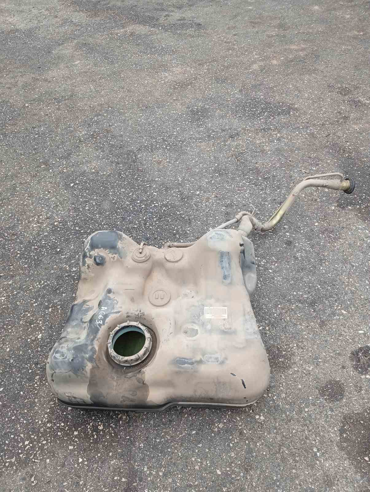 Ρεζερβουάρ Βενζίνης Honda Civic ’01