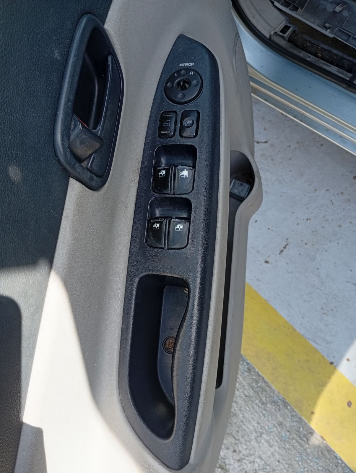 Διακόπτης Παραθύρων Τετραπλός Hyundai Accent  ’07