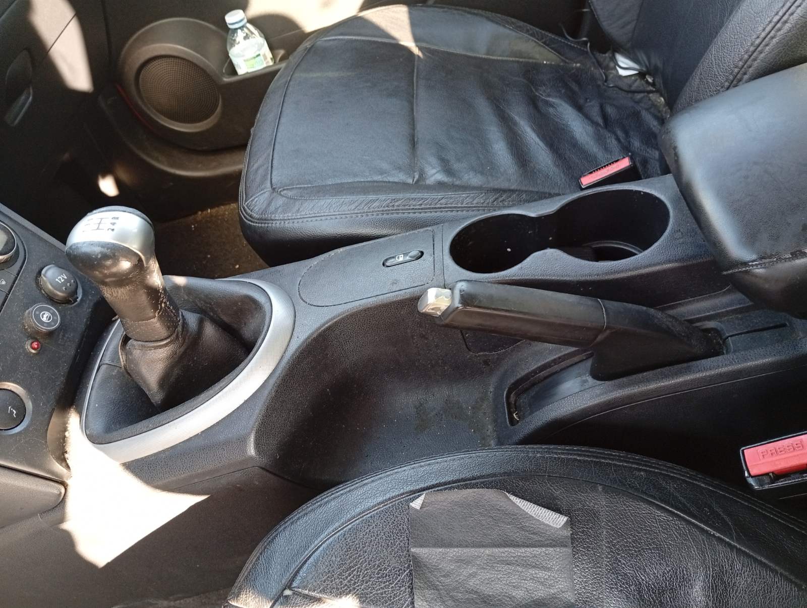 Τεμπέλης με Κονσόλα Χειροφρένου Nissan Qashqai ’08