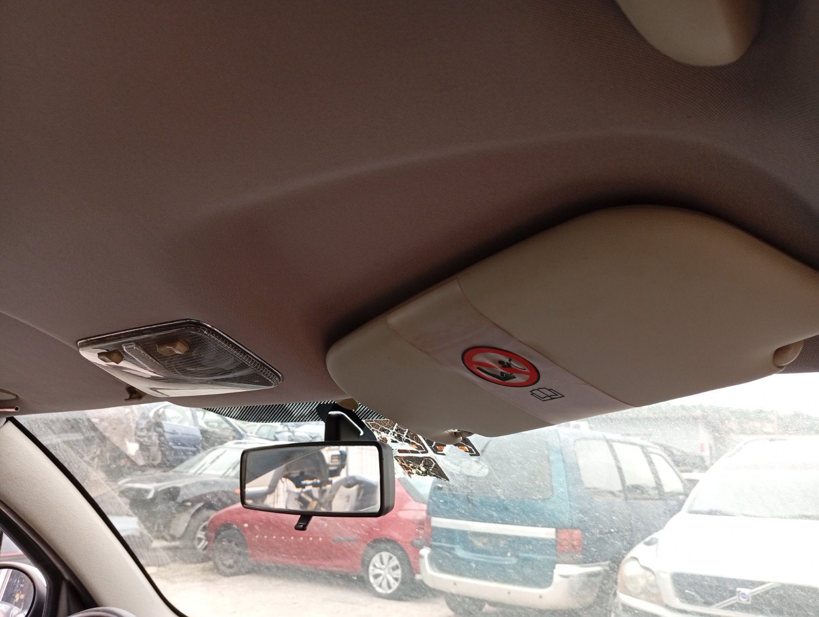 Πλαφονιέρα εσωτερική Alfa Romeo 147 ’05.