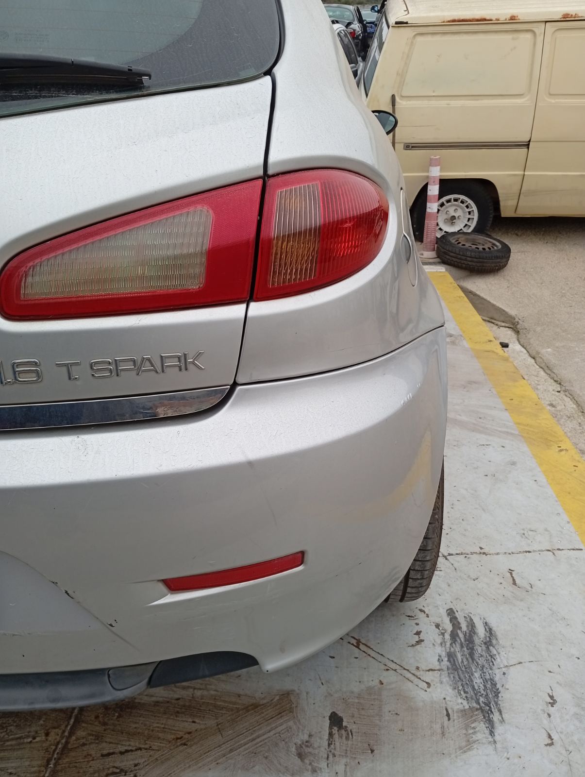 Φανάρια Πίσω Alfa Romeo 147 ’03.