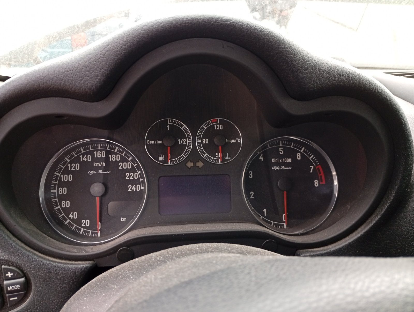 Κοντέρ Alfa Romeo 147 ’05.