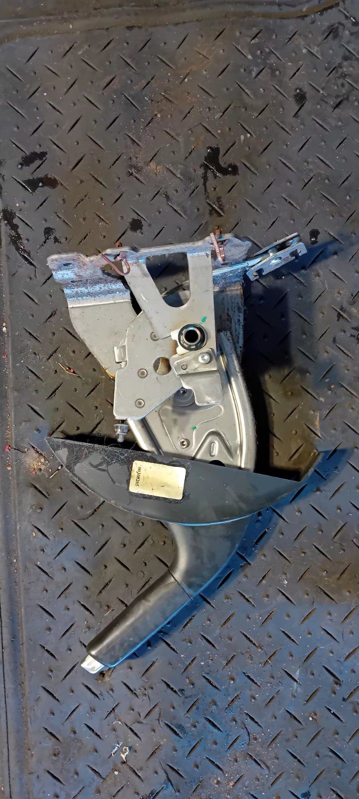 Χειρόφρενο Nissan Qashqai ’08